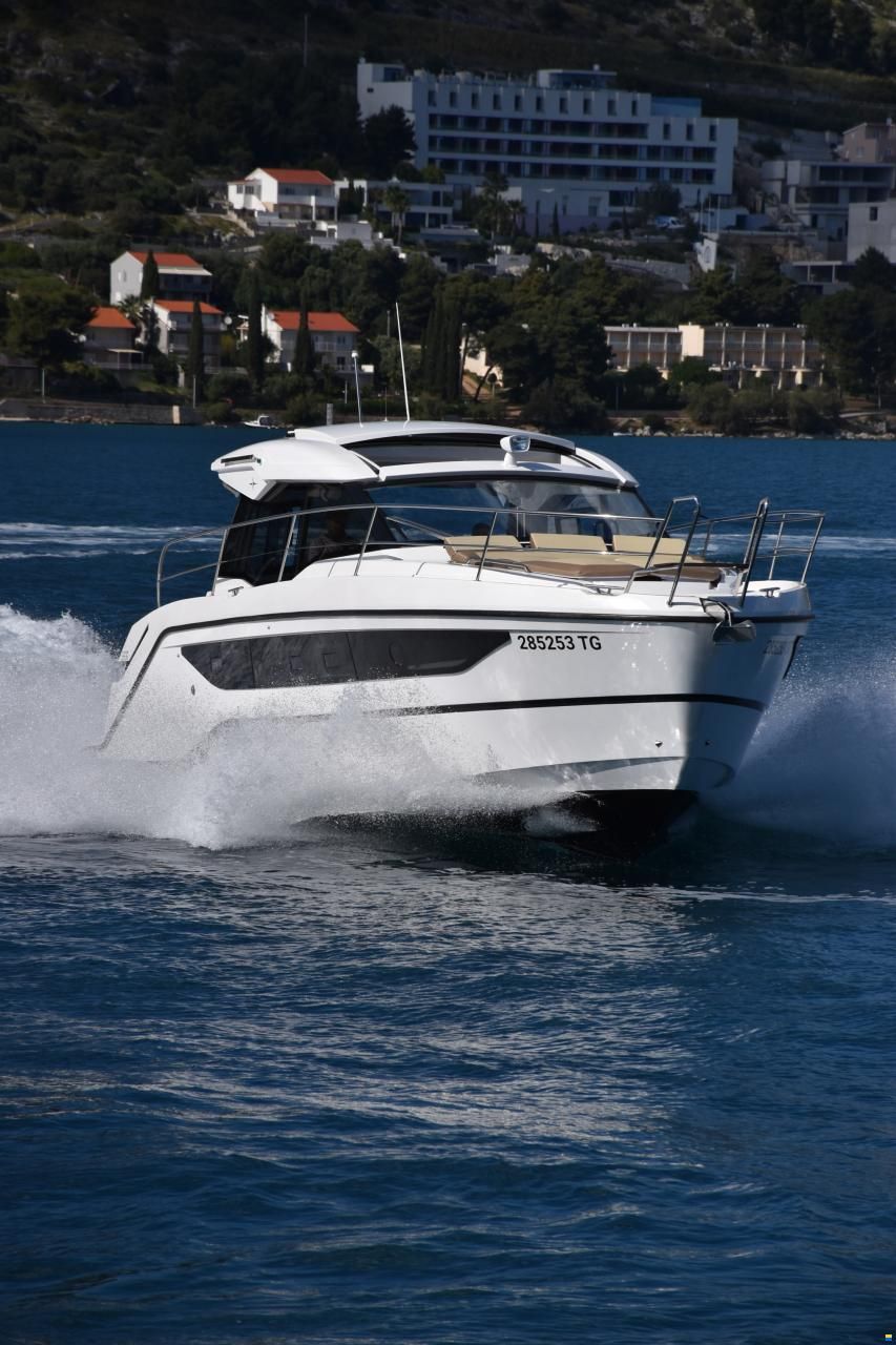 Bavaria SR36 HT