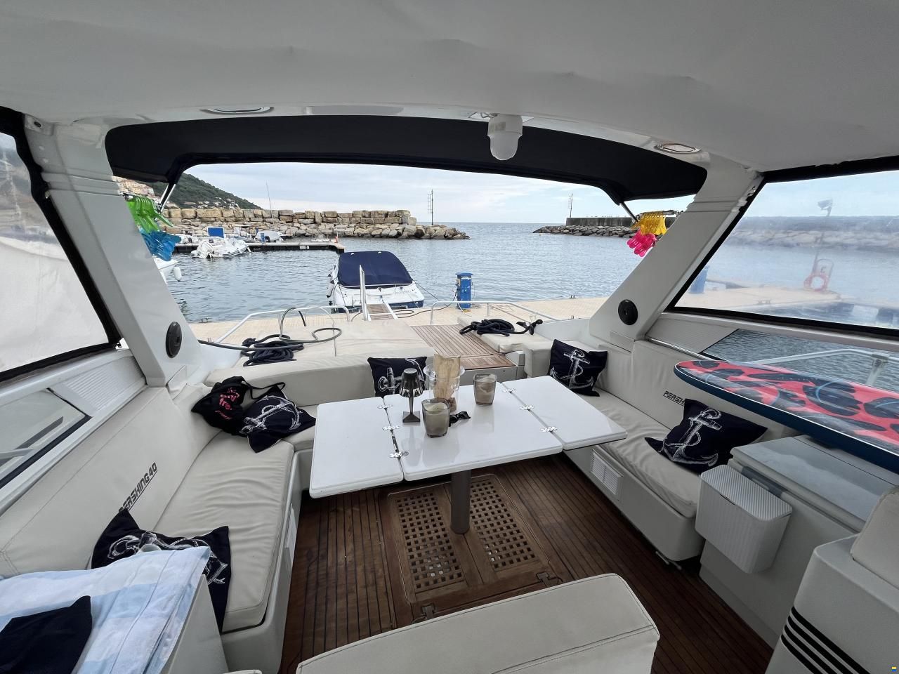 Pershing 40