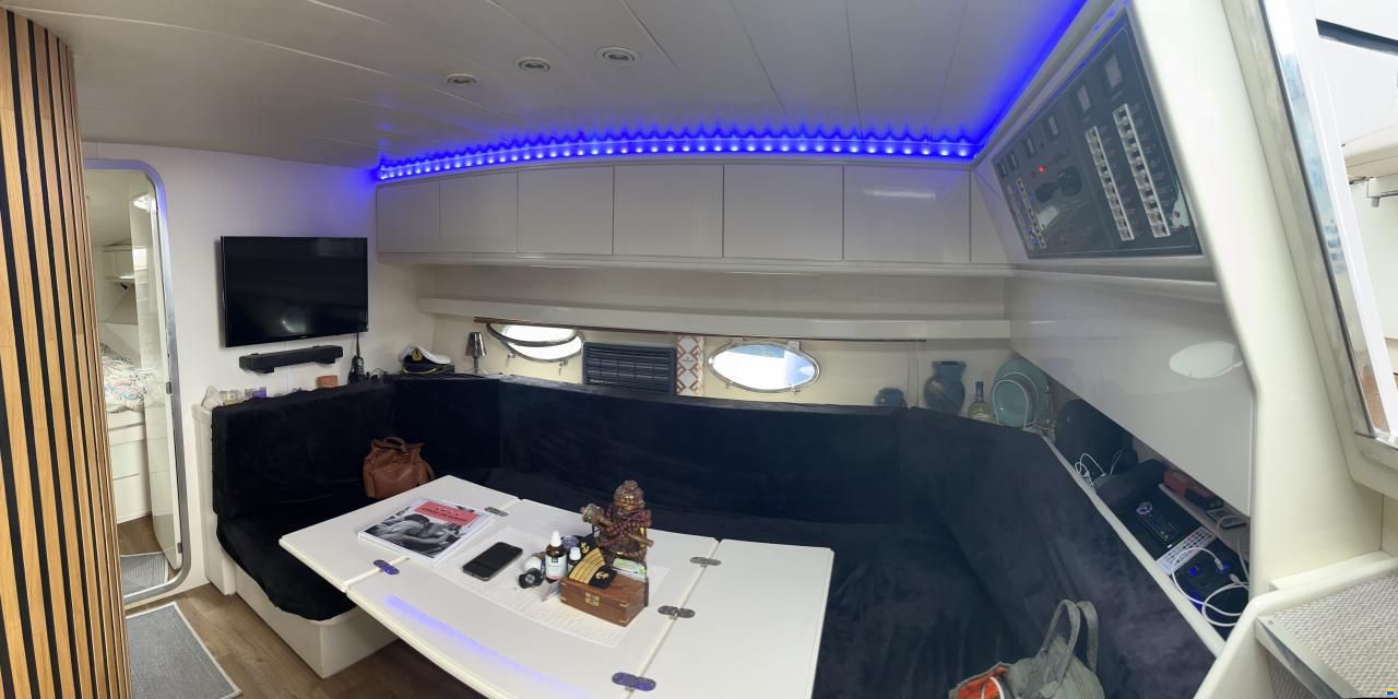 Pershing 40