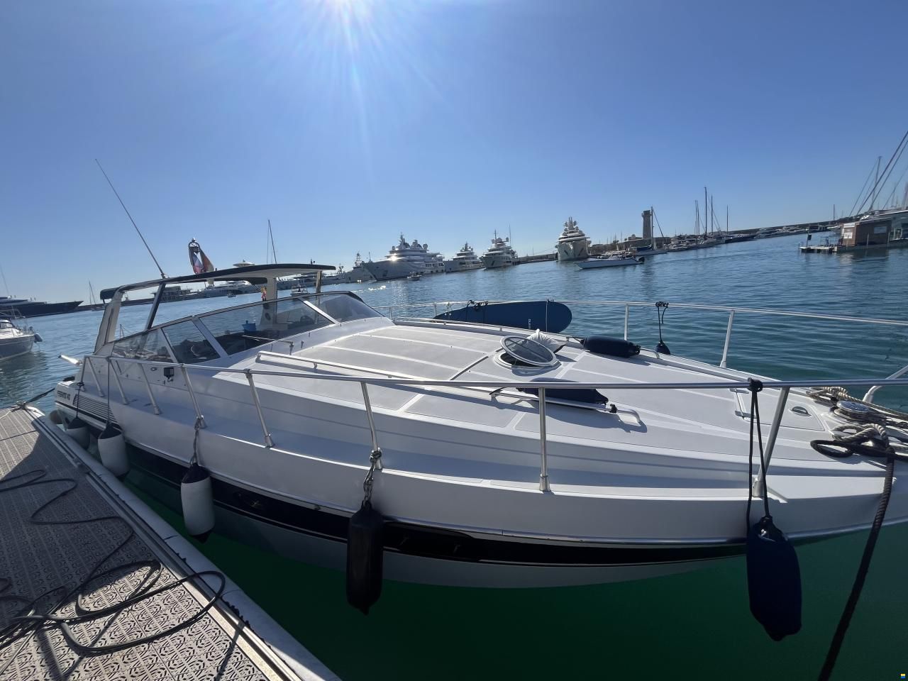 Pershing 40