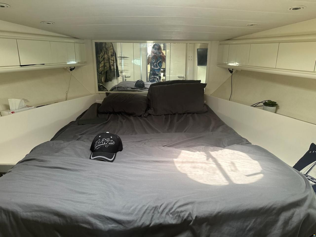 Pershing 40