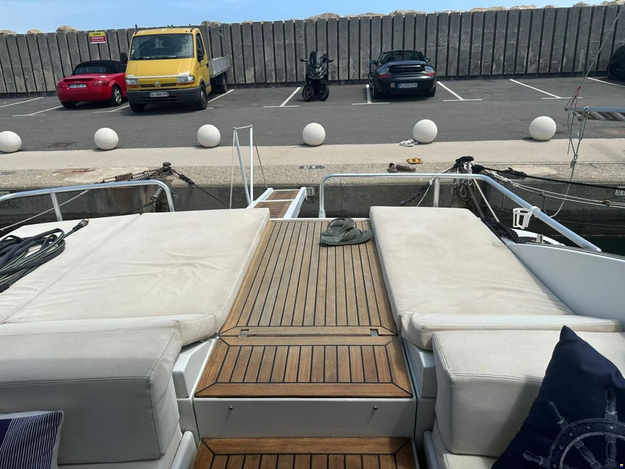 Pershing 40