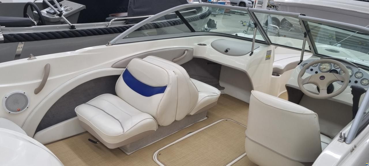 Maxum 1800 MX