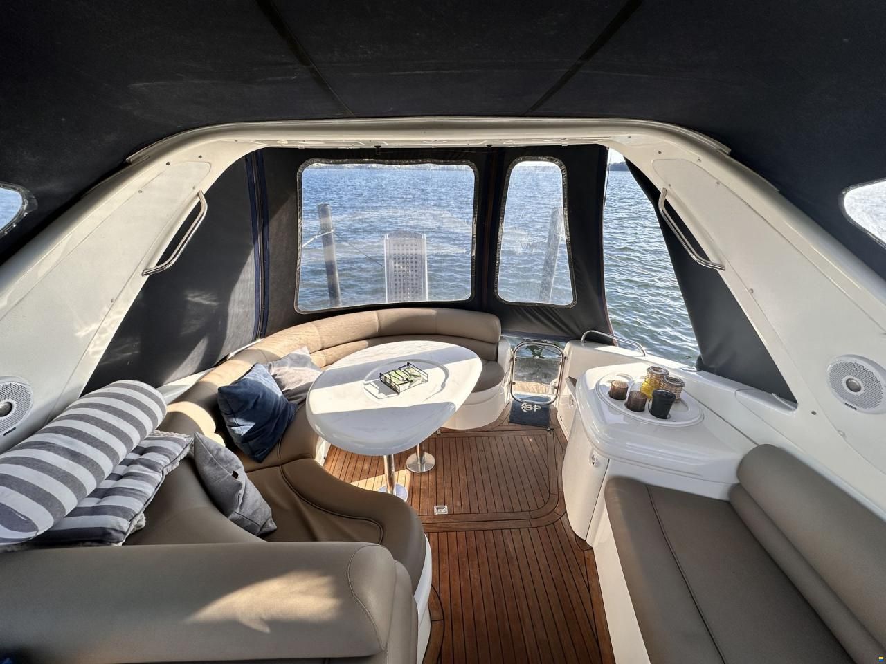 Sealine S 37