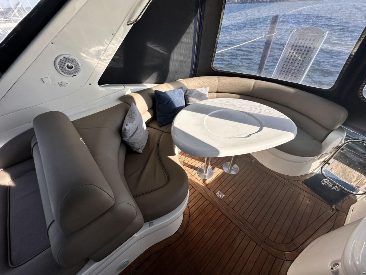 Sealine S 37