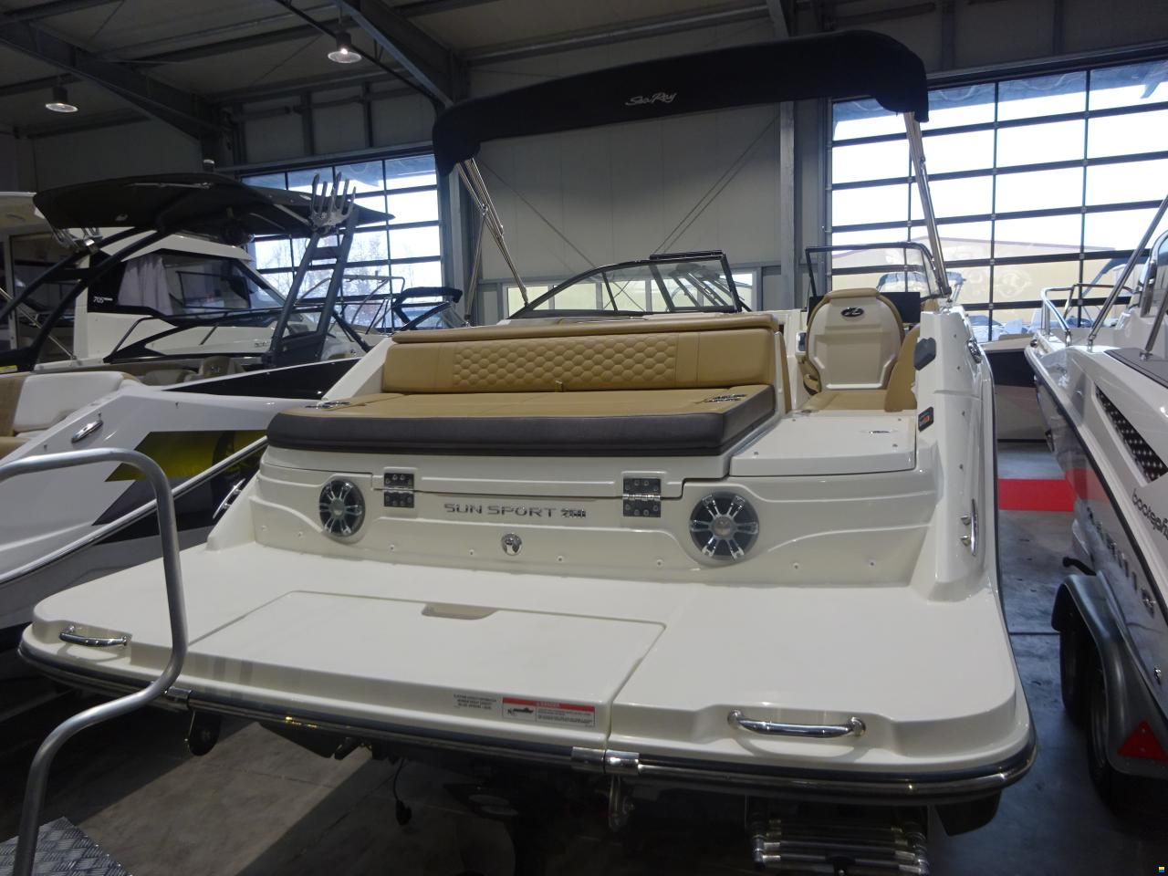 Sea Ray 250 SSE
