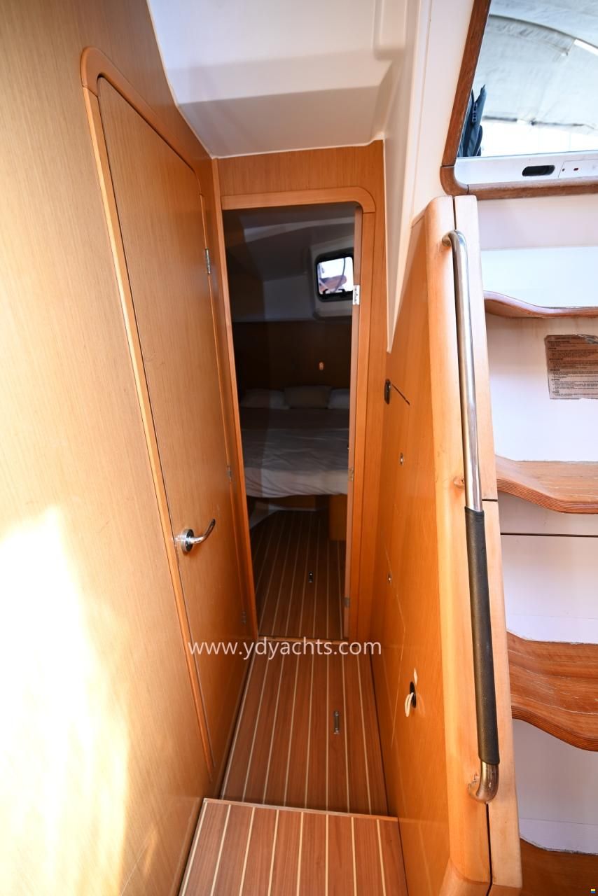 Jeanneau 53