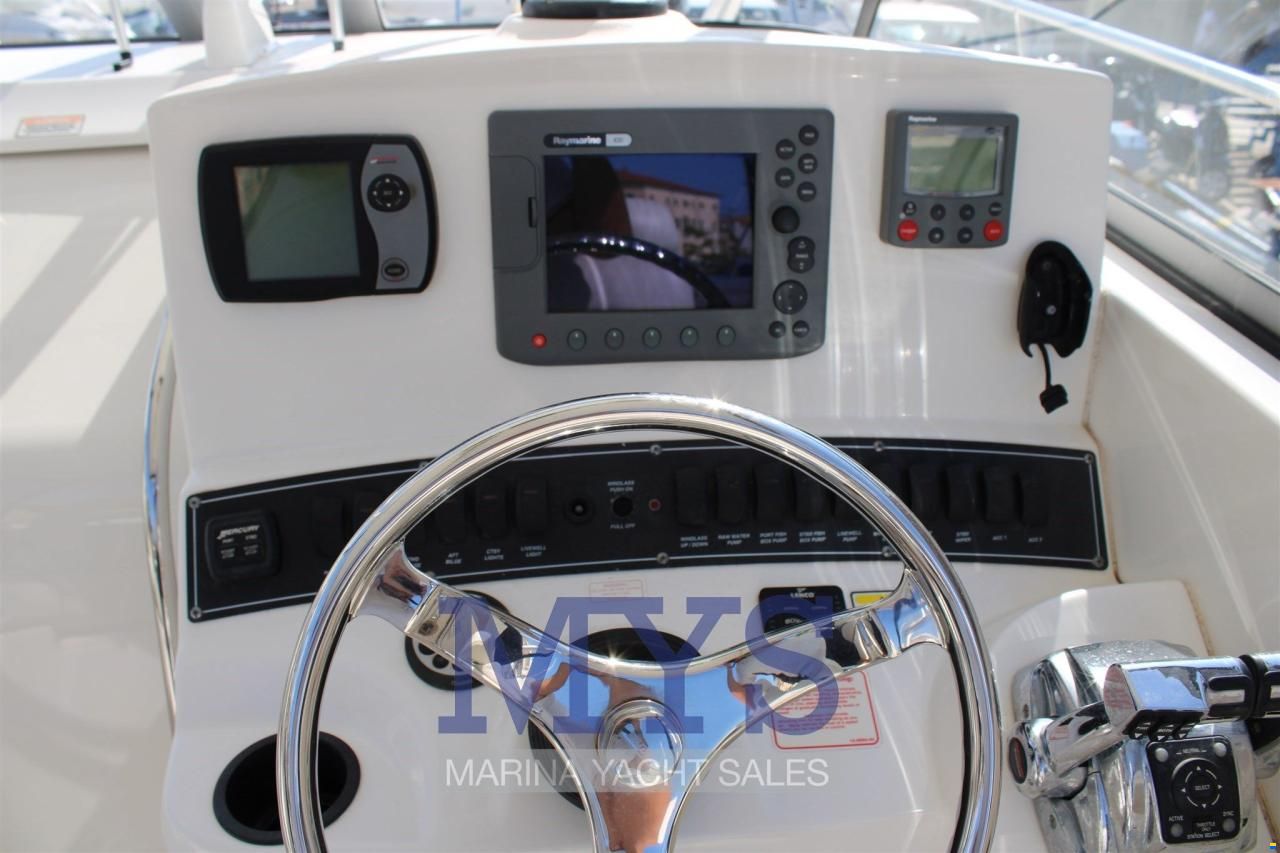 Boston Whaler 285 CONQUEST