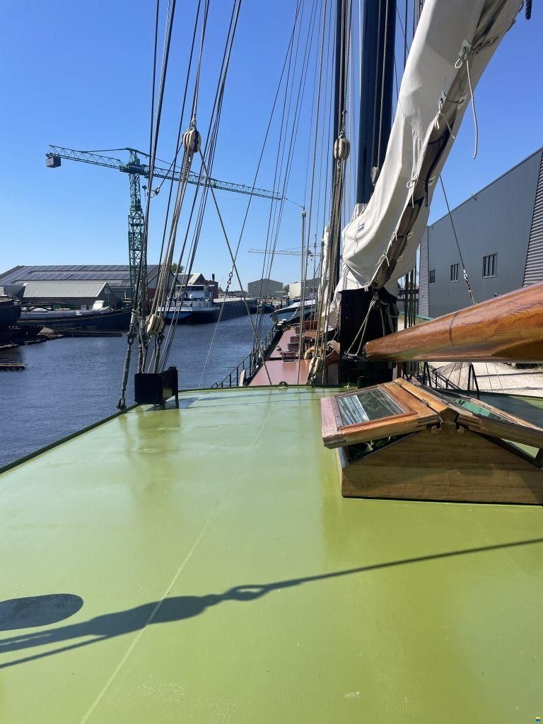 Zeilklipper, charter