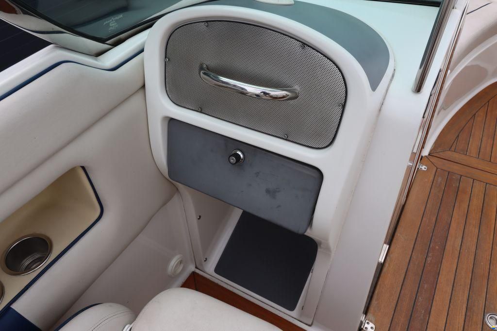 Chris Craft 28 Launch