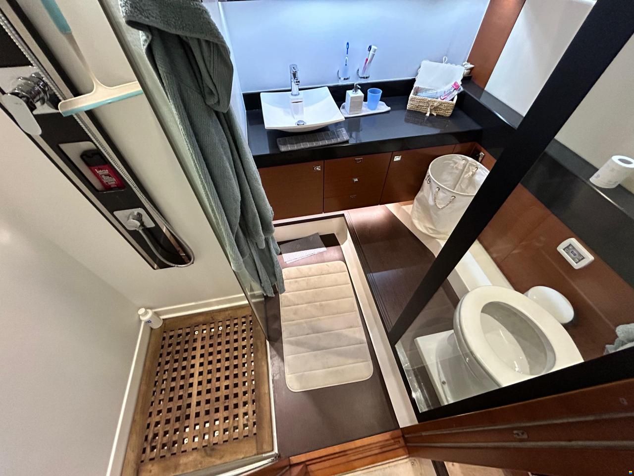 Prestige 550 Fly