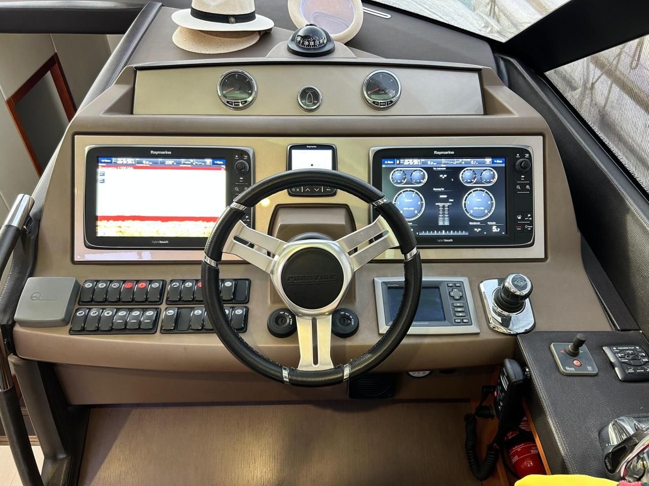 Prestige 550 Fly