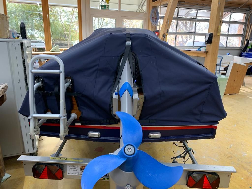 Holzboot-Klassiker mit E-Motor