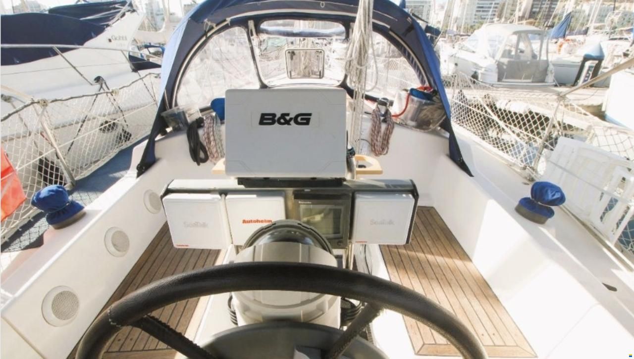 North Wind Brisa 35