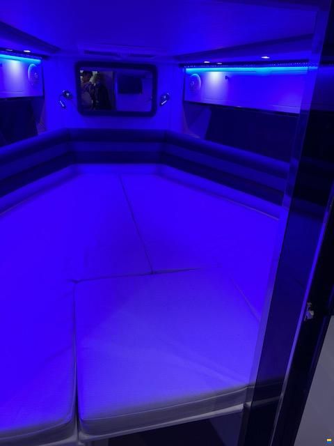 Saver BARCA SAVER 330 WA DI ESPOSIZIONE CON 2