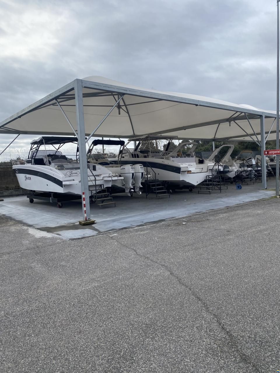 Saver BARCA SAVER 330 WA DI ESPOSIZIONE CON 2