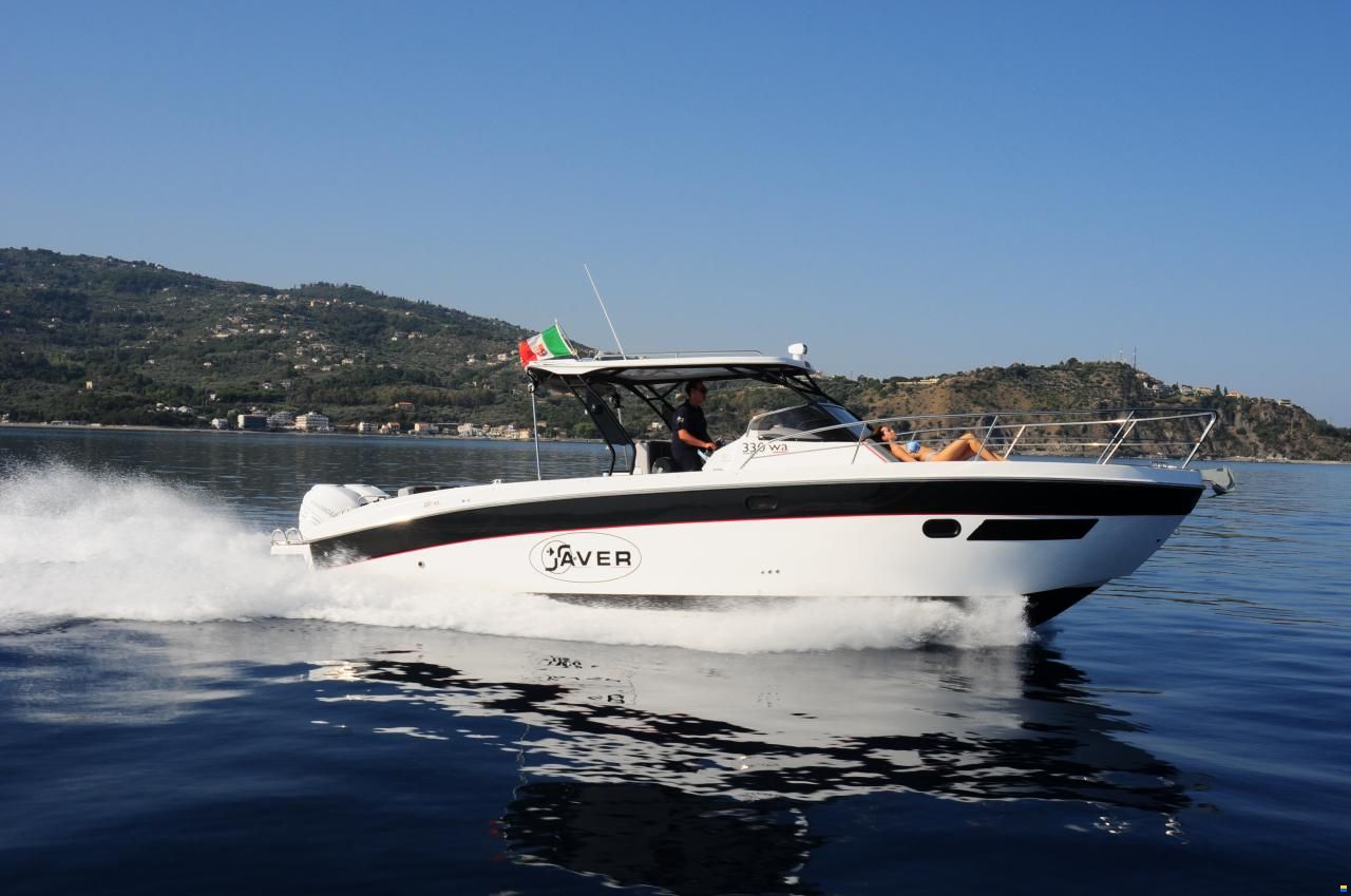 Saver BARCA SAVER 330 WA DI ESPOSIZIONE CON 2