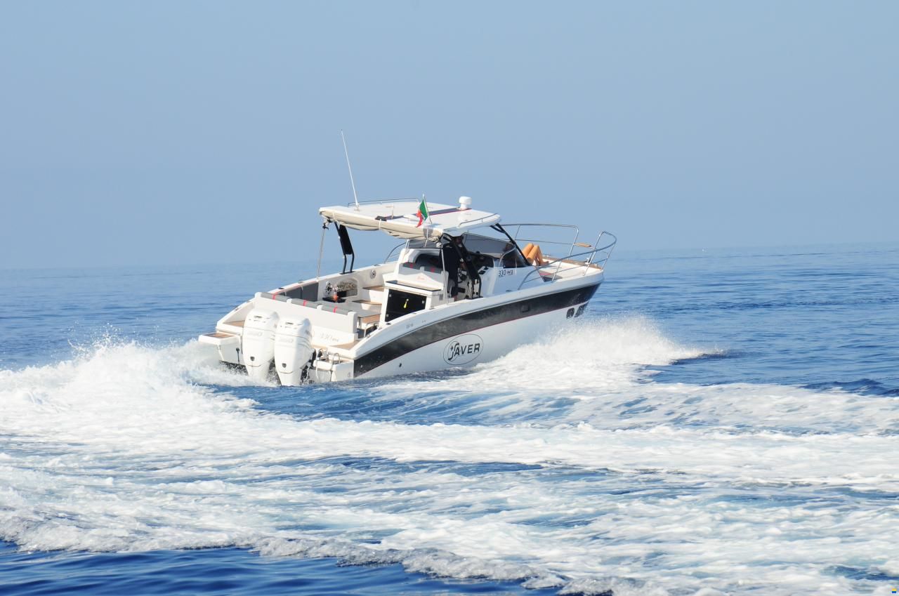 Saver BARCA SAVER 330 WA DI ESPOSIZIONE CON 2