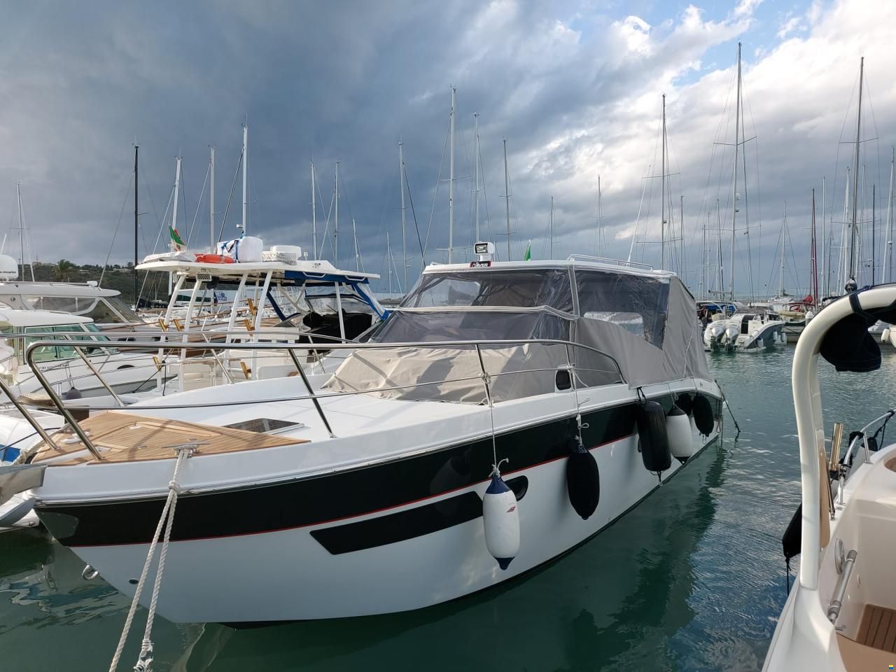 Saver BARCA SAVER 330 WA DI ESPOSIZIONE CON 2