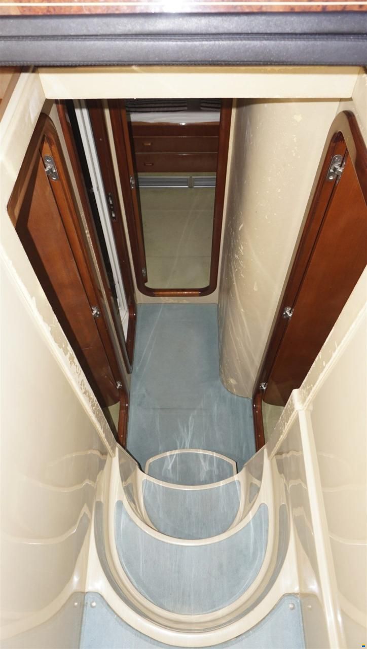 Ferretti 53