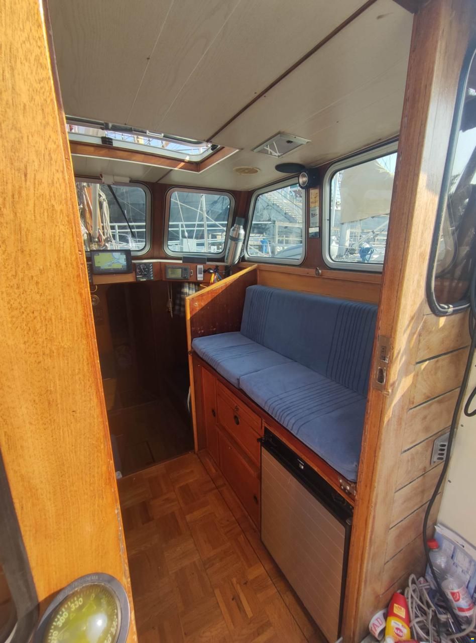 Holland Boat Company Dartsailer 30