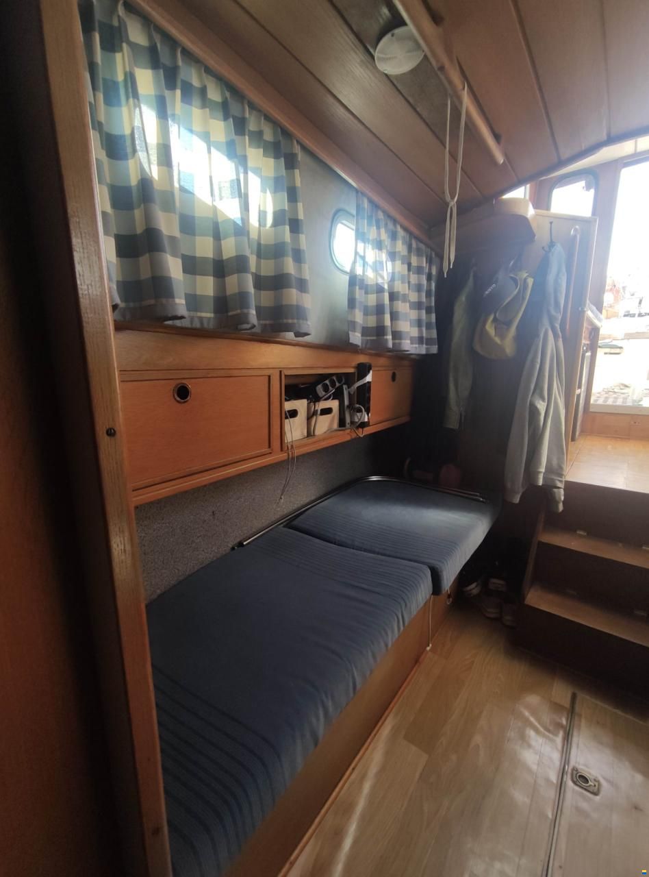 Holland Boat Company Dartsailer 30