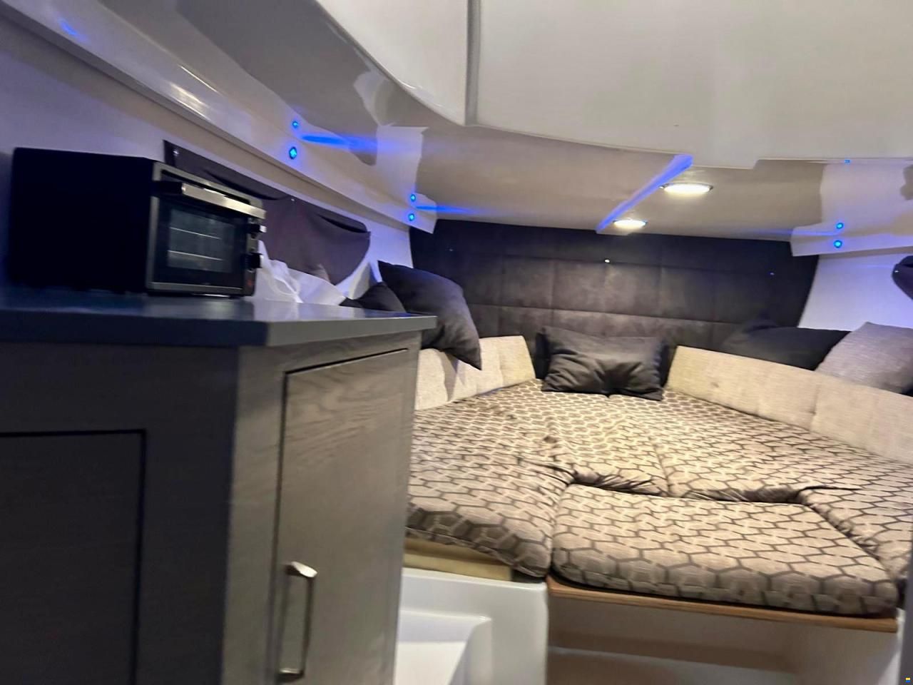 Idea Marine Idea 80 Walkaround
