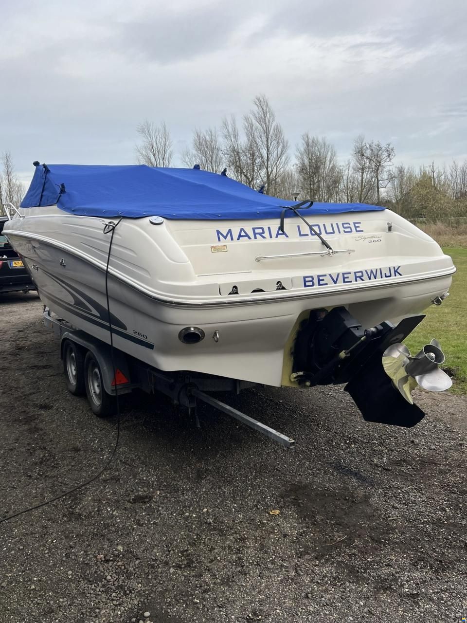 Sea Ray 260 Overnighter Signature