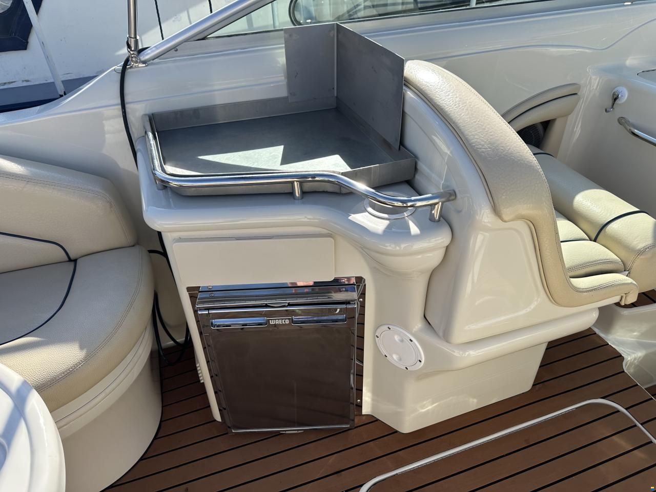 Sea Ray 260 Overnighter Signature