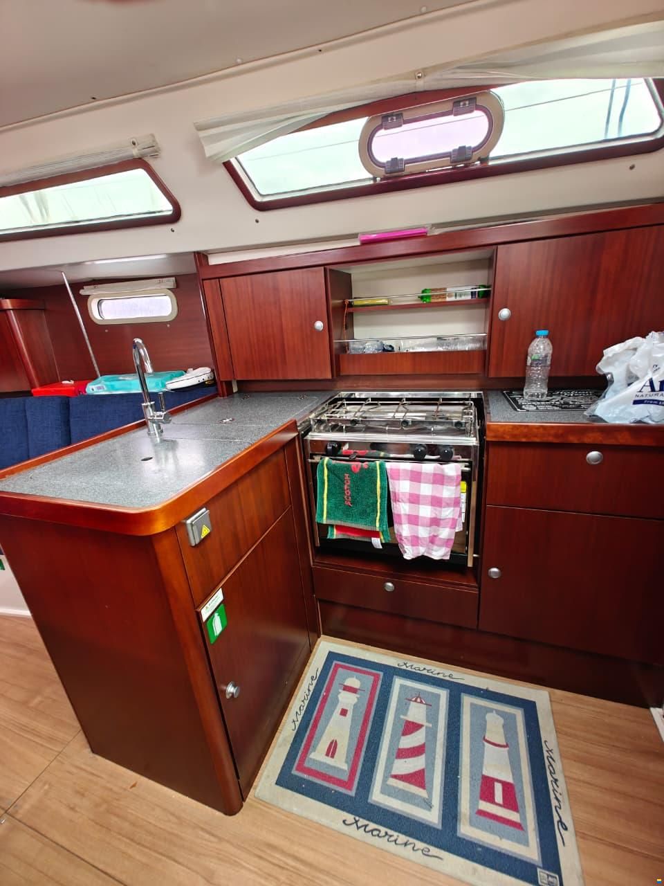 Hanse 350