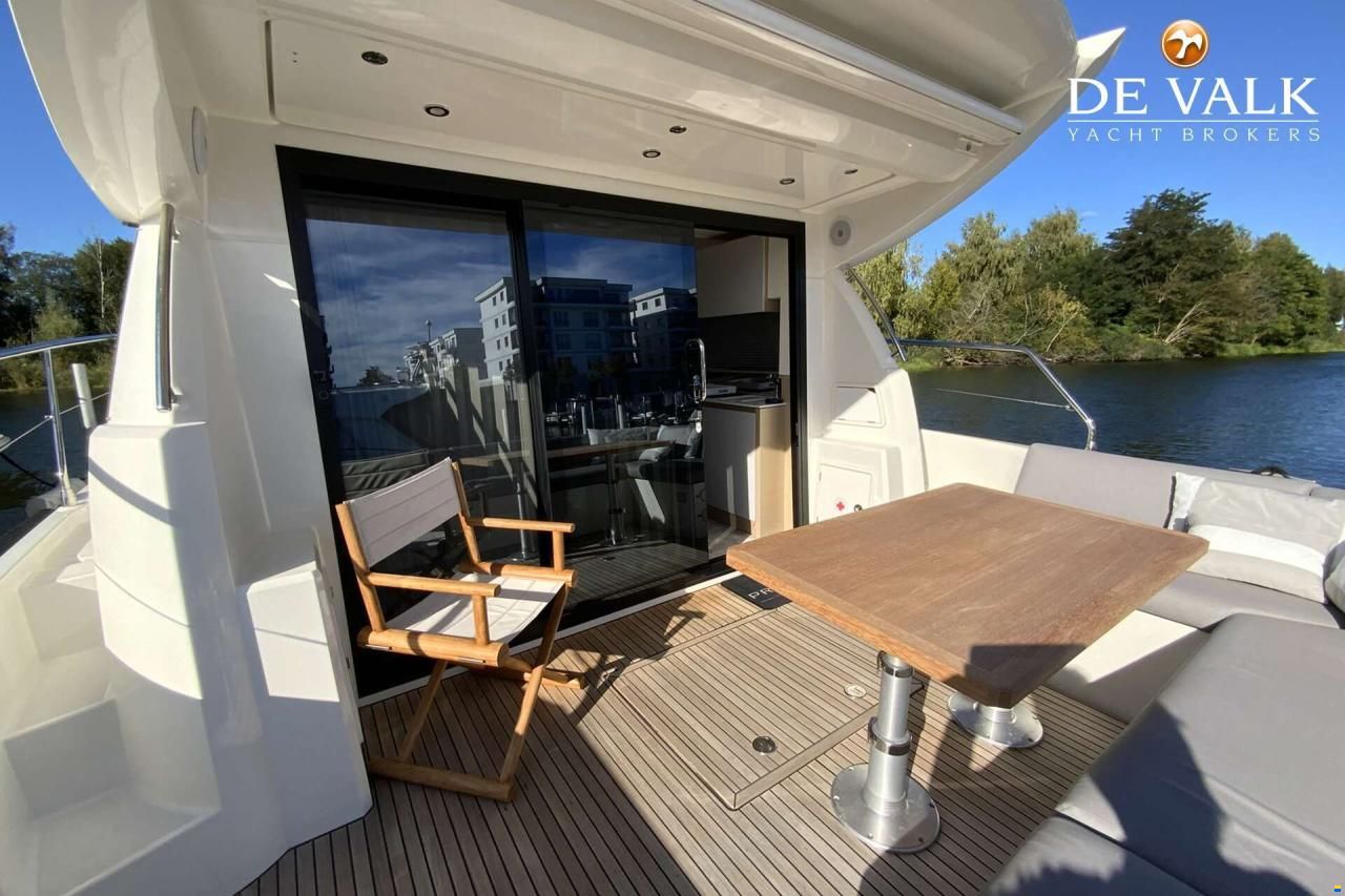 Prestige 460S