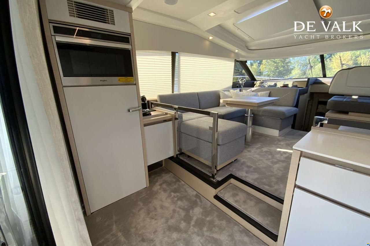 Prestige 460S