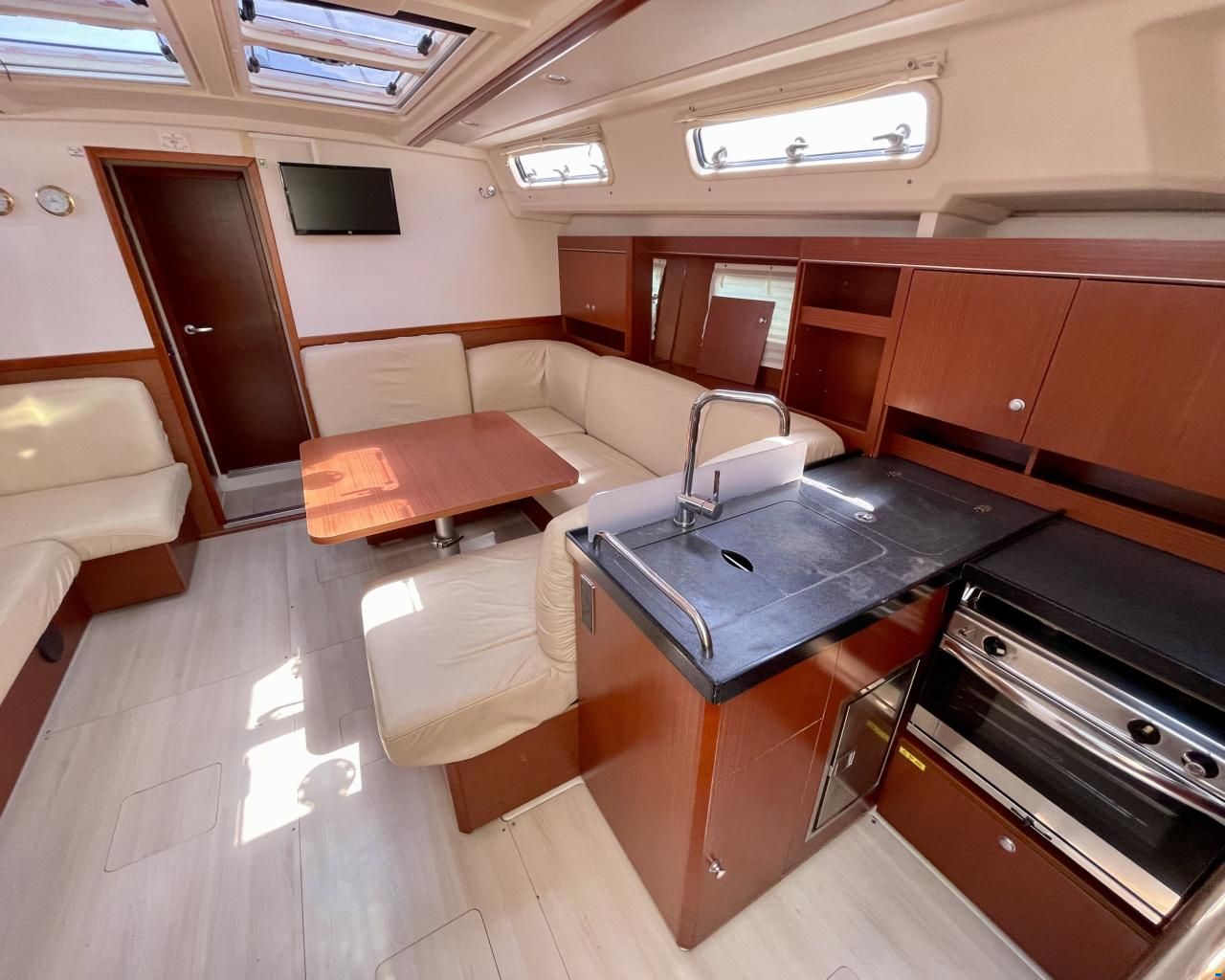 Hanse 455