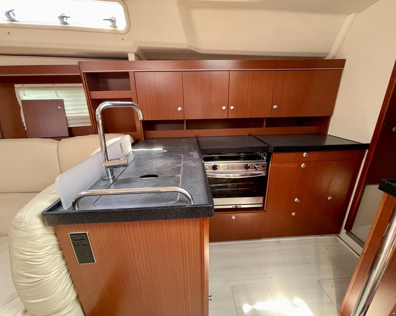 Hanse 455
