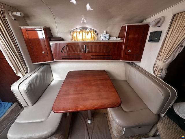 Sea Ray SUNDANCER 315