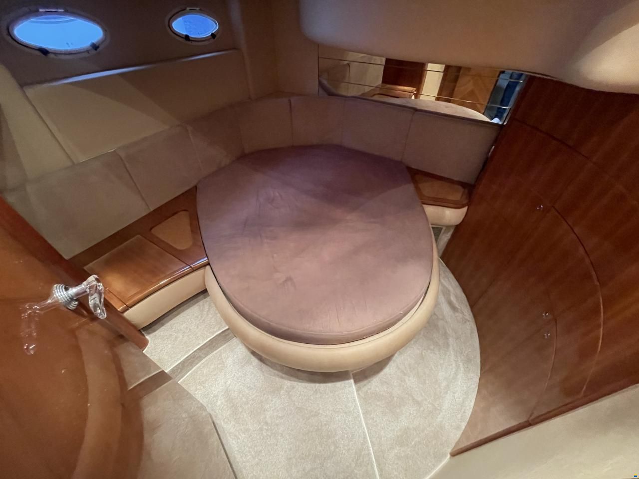 Azimut 46 Fly