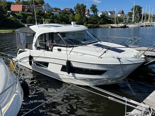 Beneteau Antares 9 OB