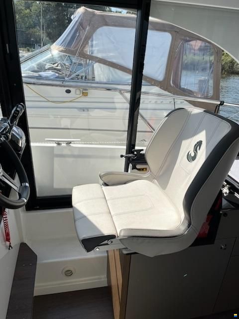 Beneteau Antares 9 OB