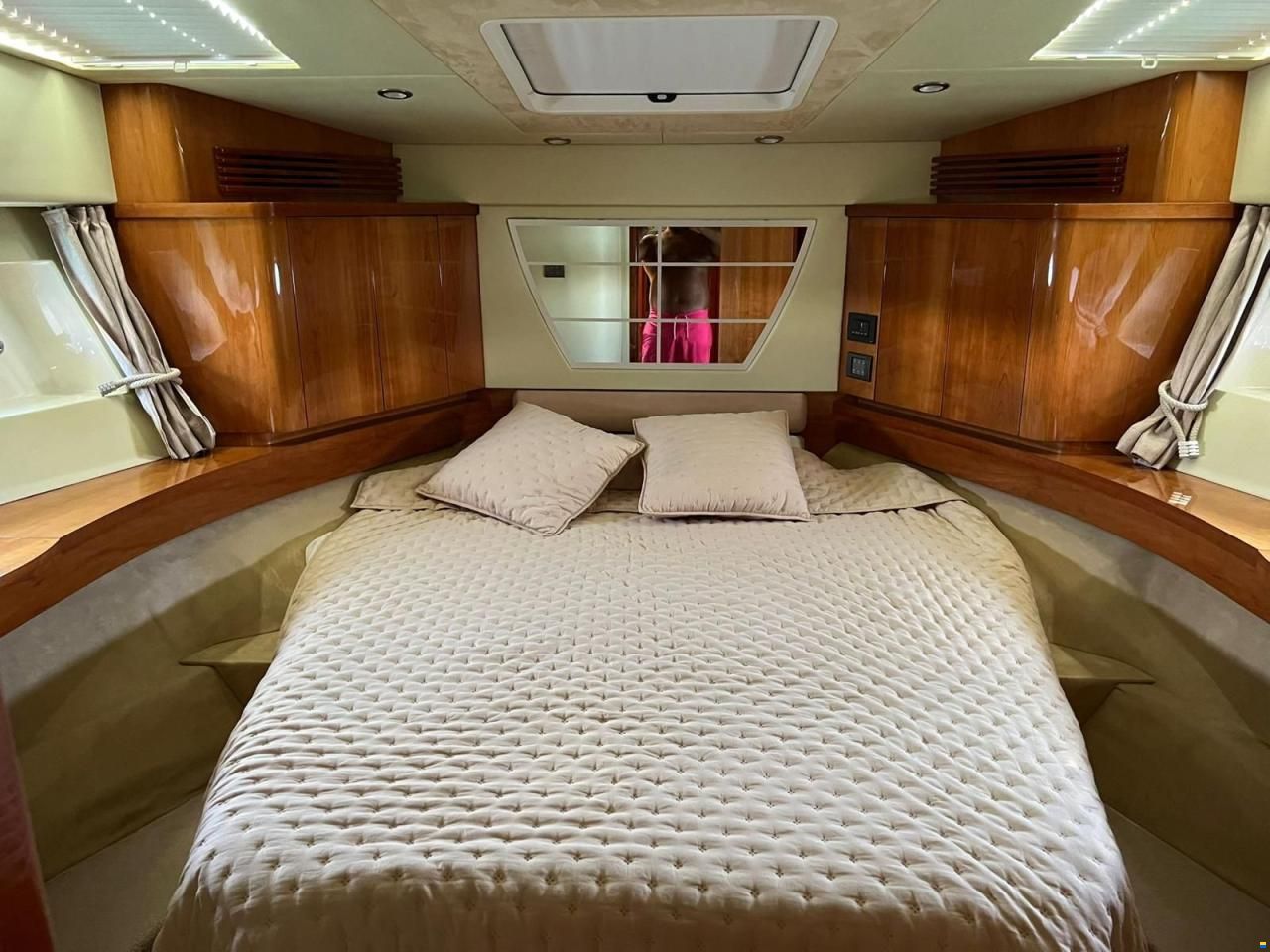Sealine T50