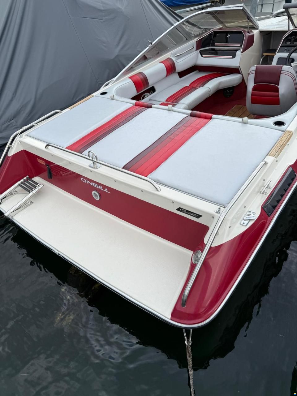 Sea Ray Sorrento 21 CB
