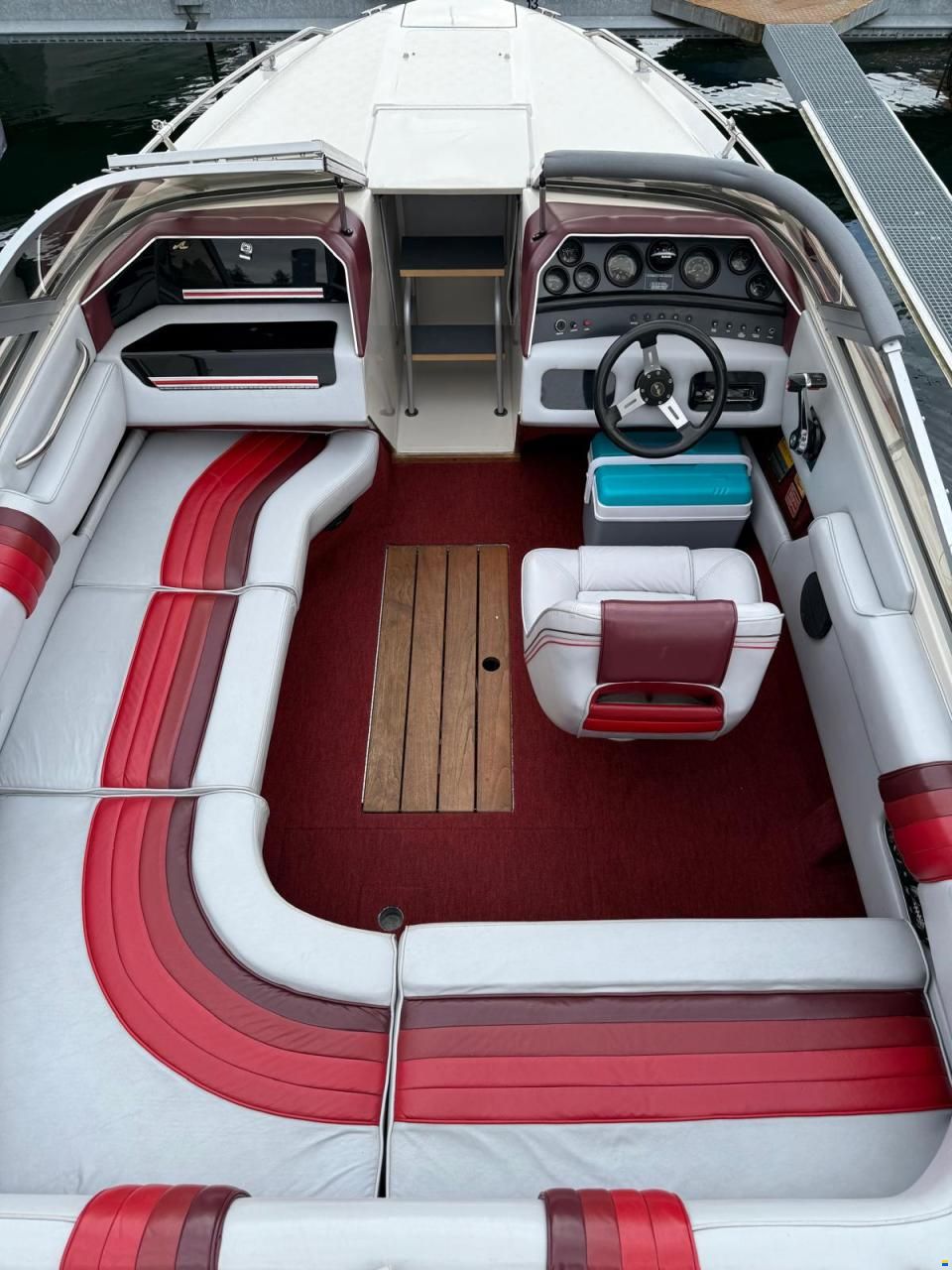 Sea Ray Sorrento 21 CB