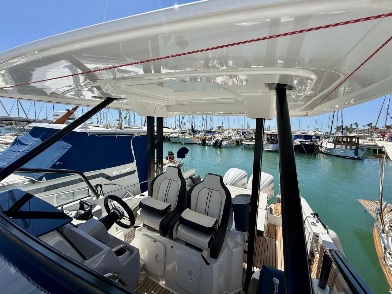 Jeanneau Cap Camarat 9.0 WA-2