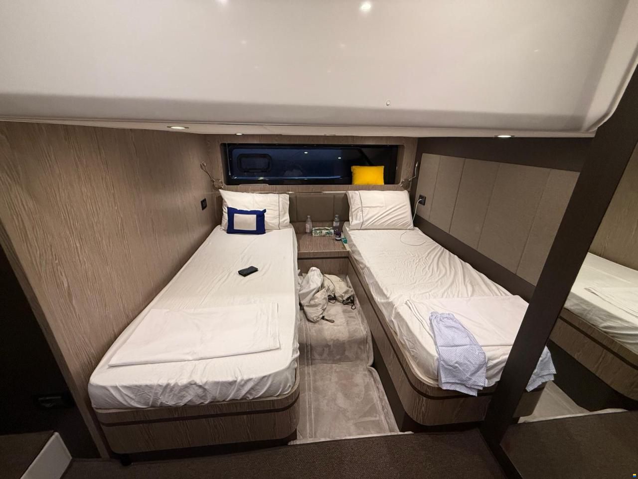 Azimut 43