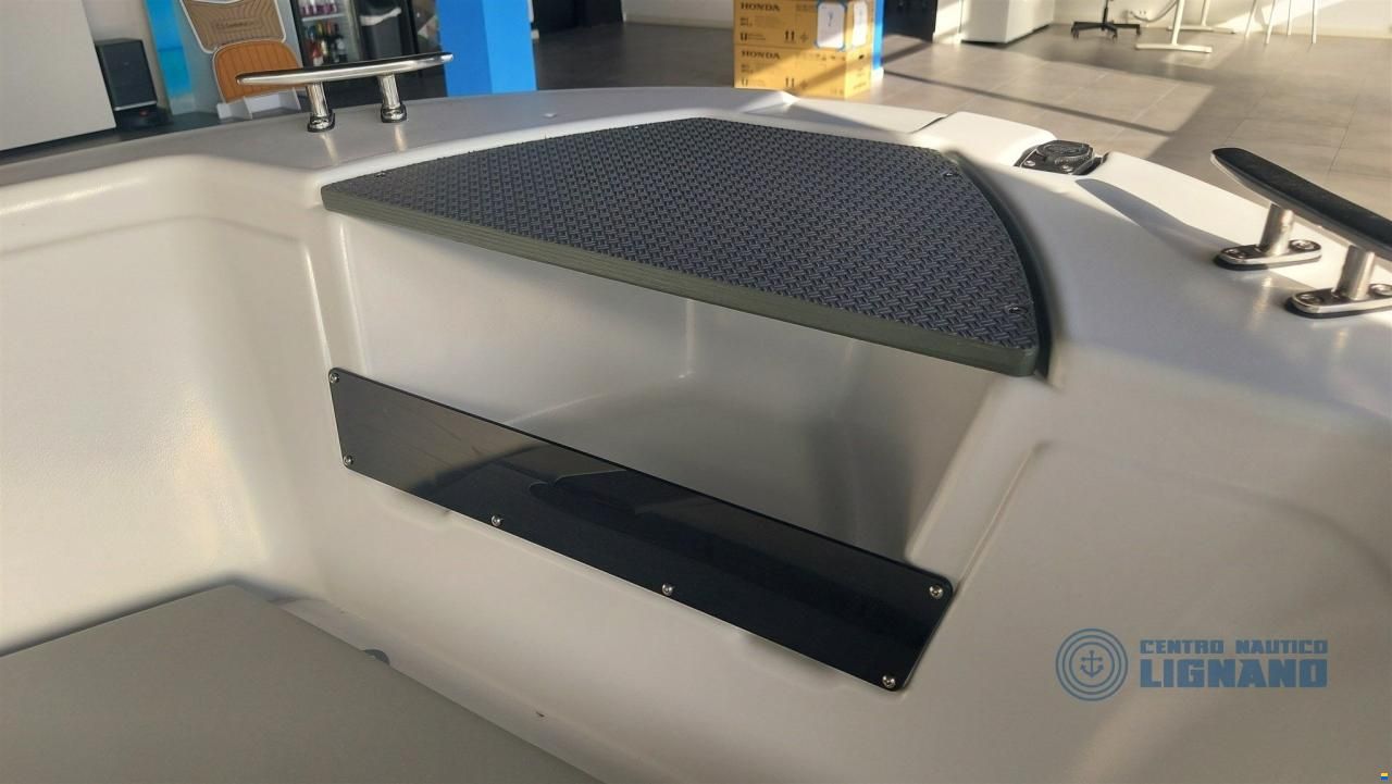 Terhi 450 CENTRAL CONSOLE