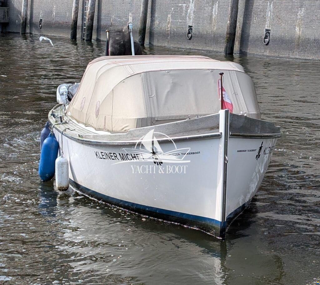 AMS 675 - Tuckerboot