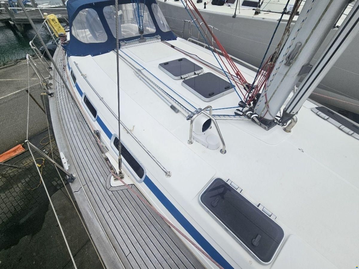 Bavaria 42