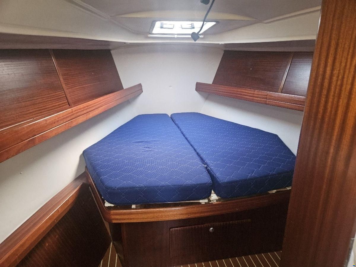 Bavaria 42