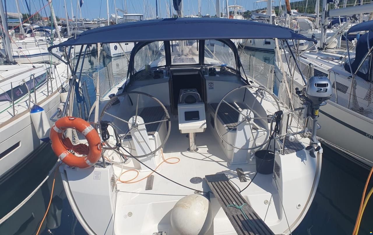 Bavaria 37 Cruiser