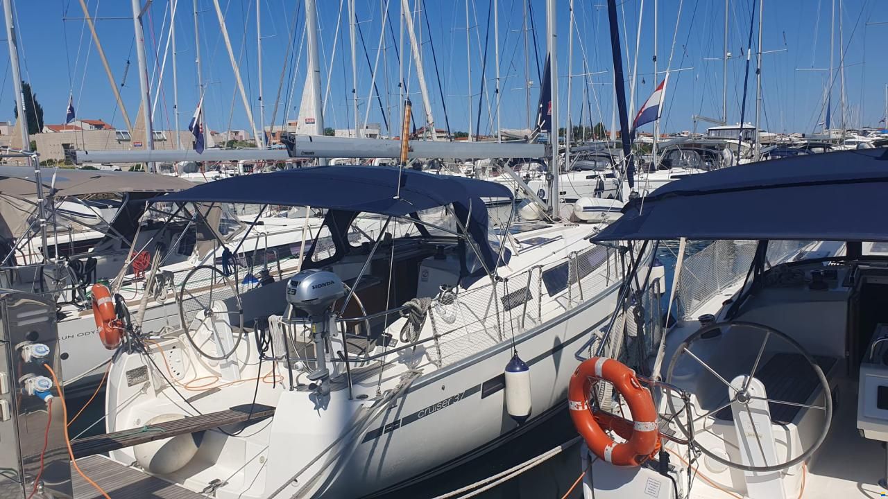 Bavaria 37 Cruiser