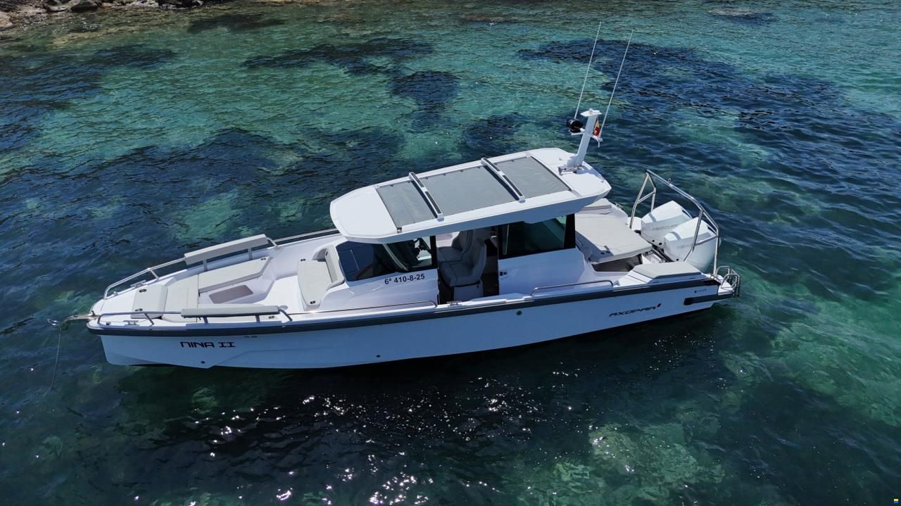 Axopar 29 XC Cross Cabin